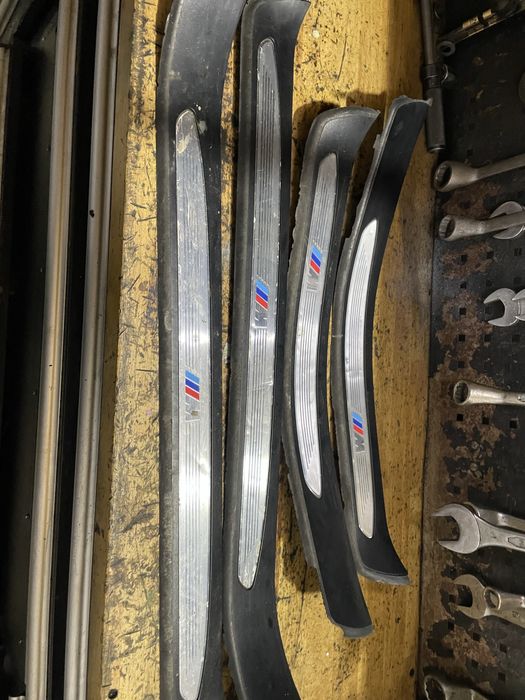 Praguri interioare bmw e60 e61