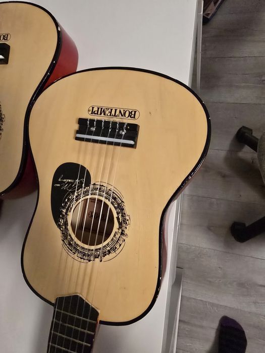 Детска класическа дървена китара