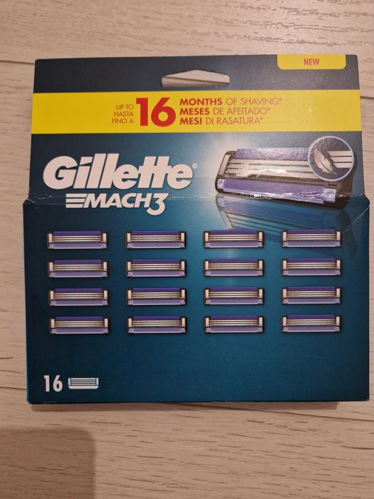 Gilette mach 3, 16 bucati pe folie, detin 5 folii