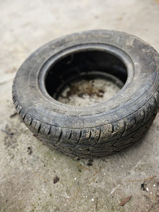 Una  bucata anvelopă 255x60x15 cauciuc 1 buc 255/60/15