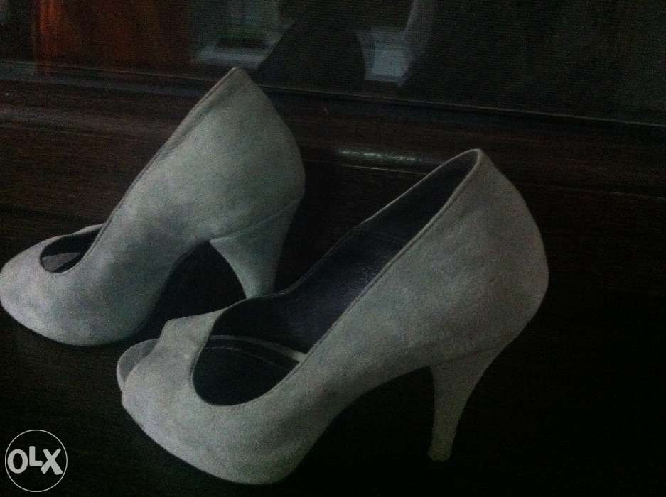 Pantofi