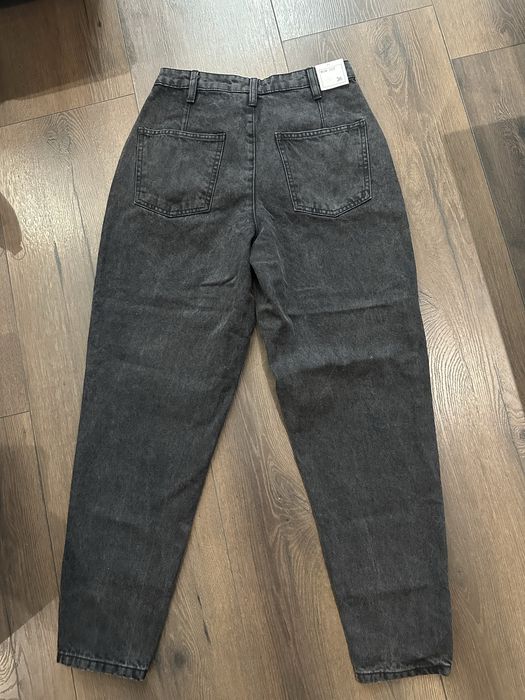 Чисто нови дънки