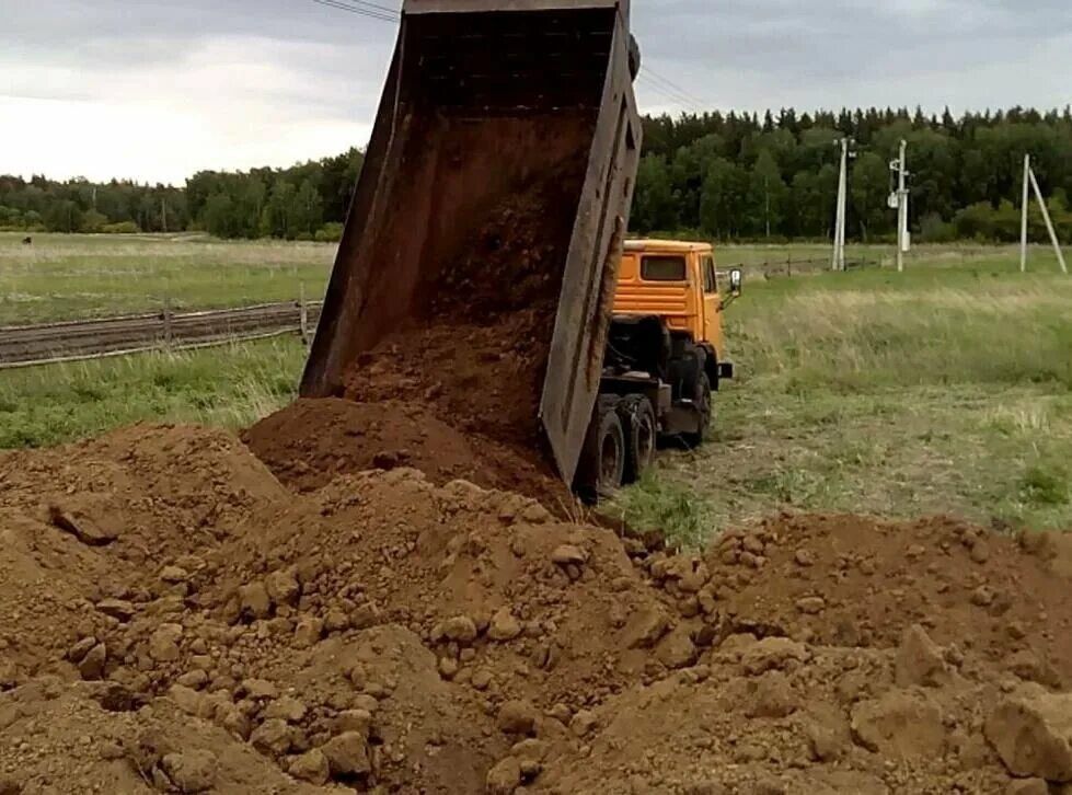 Приму грунт для выравнивания дачного участка