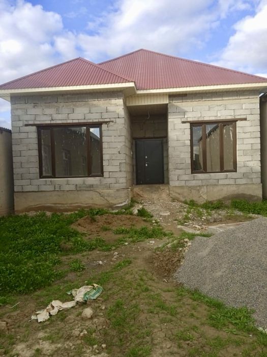 СРОЧНО!!Коммунизмде, 23 мектептің жанында орналасқан жаңа үй сатылады.