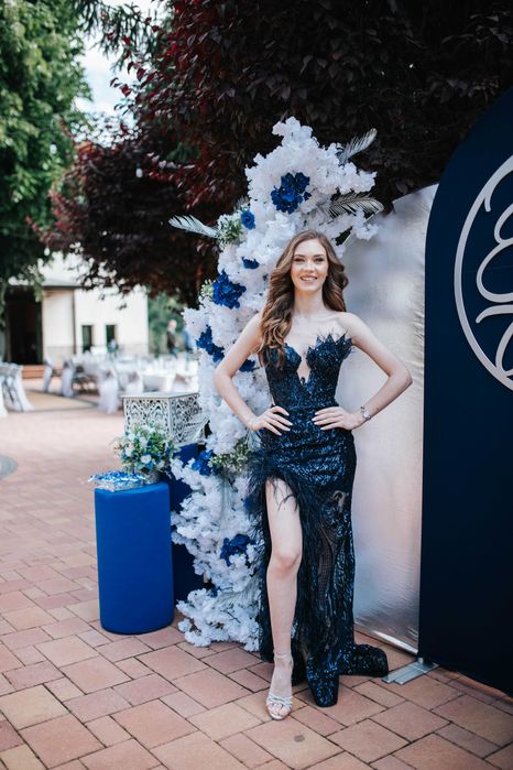 Абитуриентска рокля