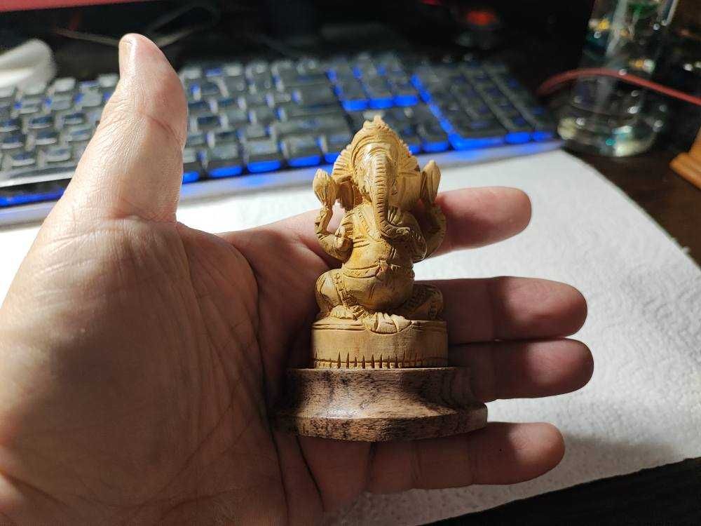 Statueta vintage Ganesha din lemn