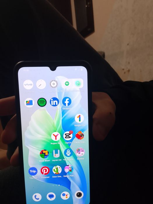 Продам телефон в отличном состоянии