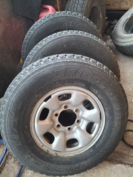 Шины с дисками 255/70 R15C