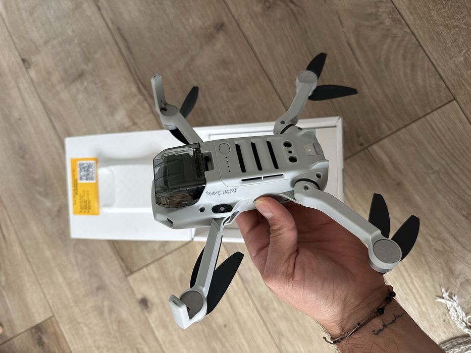 Drona DJI Mini 4K ca noua + filtru ND