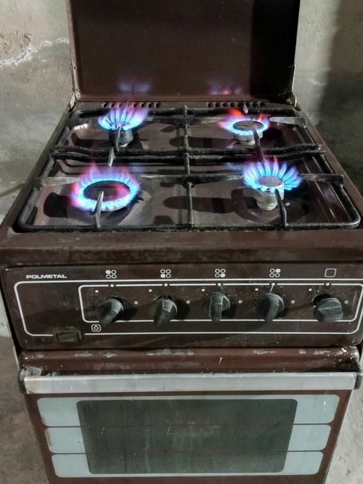 Газовая плита всё работает