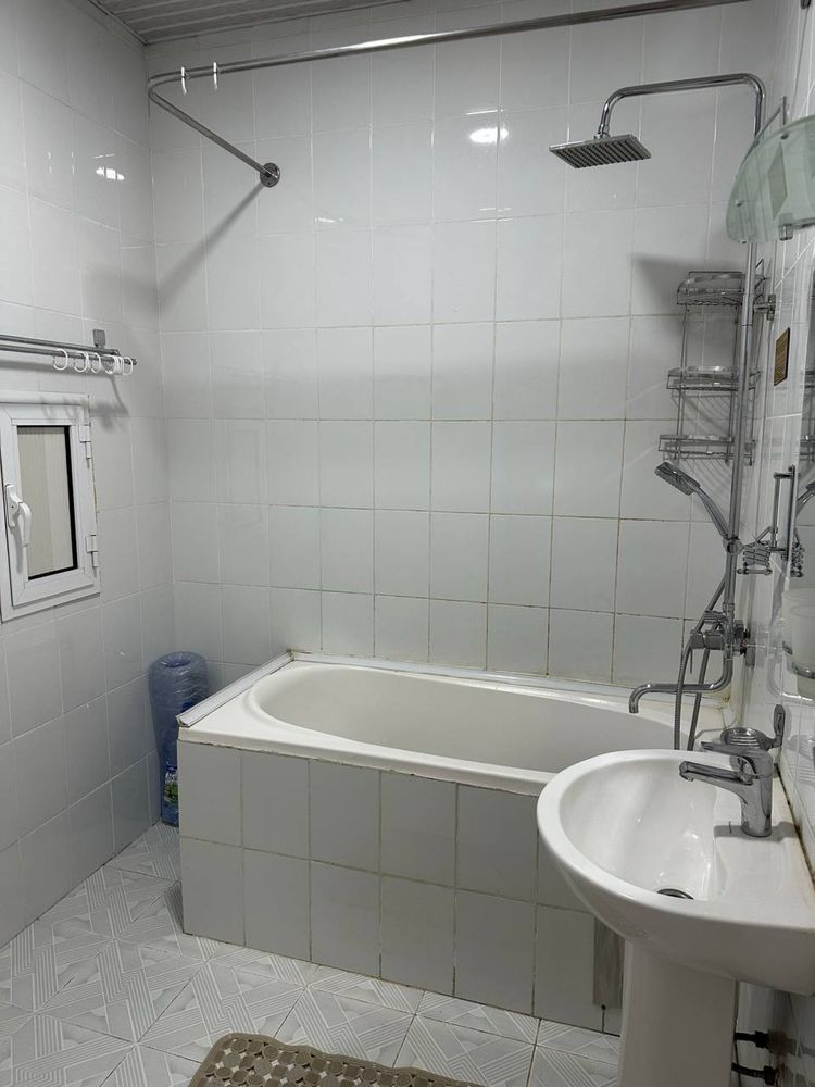 Квартира 3 комнатная 1 этаж 85кв+85кв