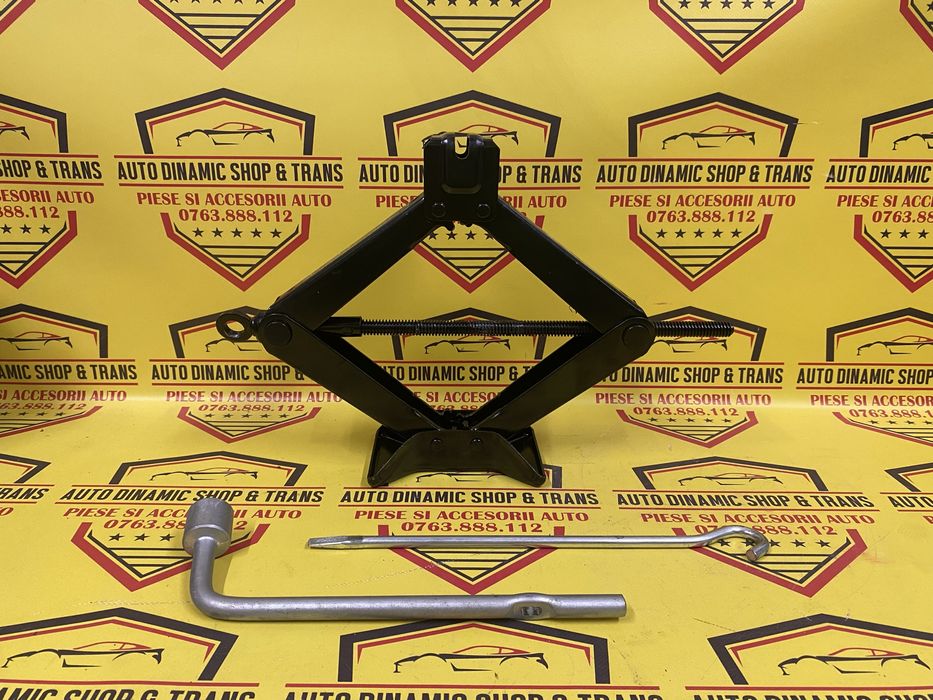 Cric auto original Nissan Almera cu cheie roata coarba 99550- BU001