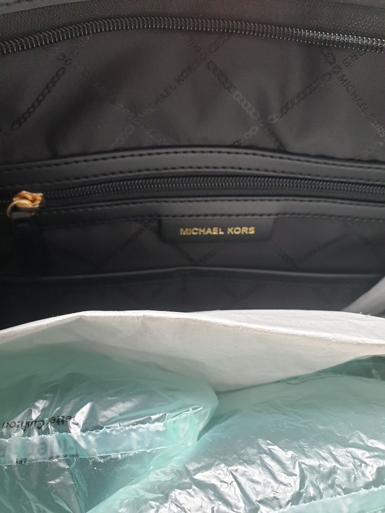Дамска чанта Michael Kors