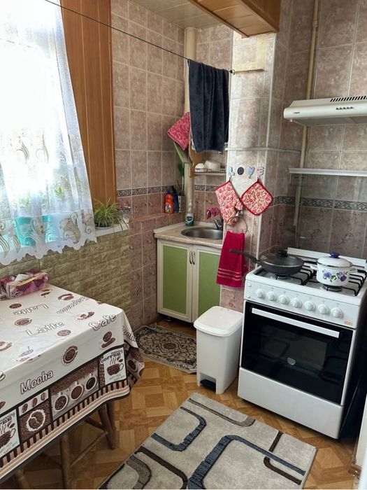 Продаётся квартира в центре города, метро Ойбек