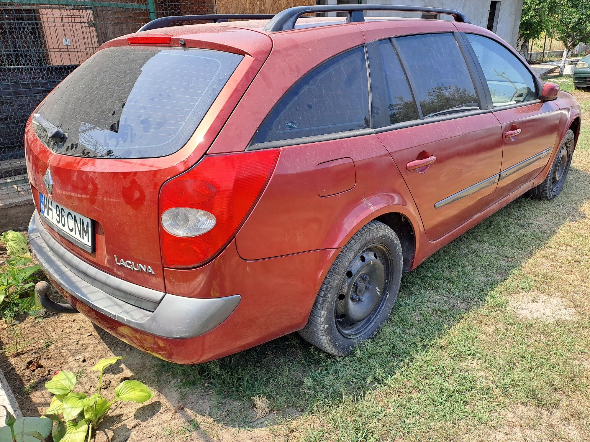 Dezmembrez renault laguna