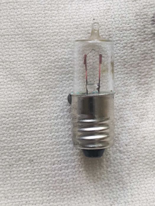 Продам 3 6 v лампочки