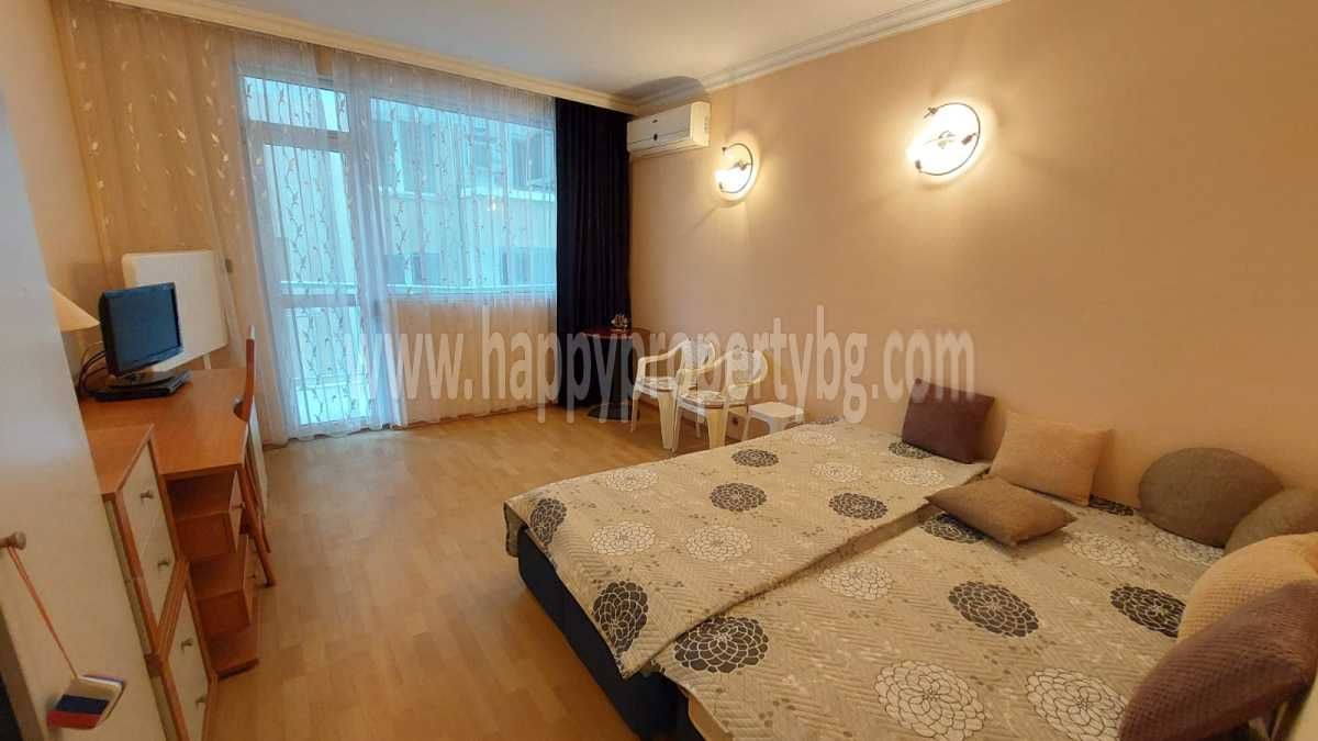 Продава се Тристаен апартамент в Несебър - 75 кв.м за 1154 €/кв.м - Снимка #9