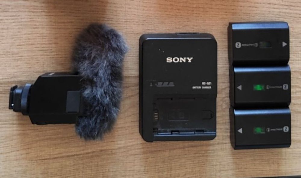 Microfon Sony ECM-B10 și altele