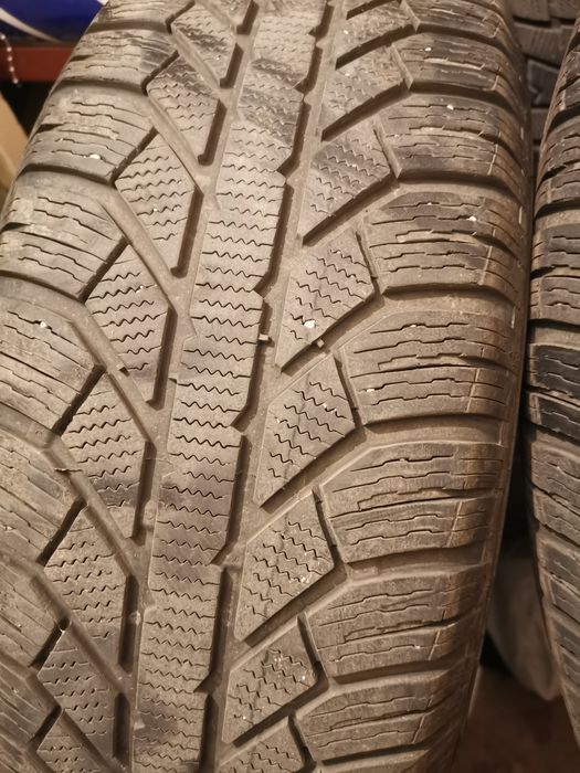 Зимни гуми 235/65/17 Pirelli, Semperit