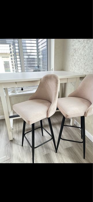 Обеденный стол IKEA