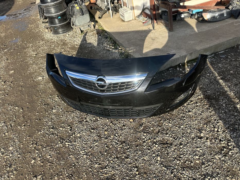 Предна броня комплект за Опел Астра J