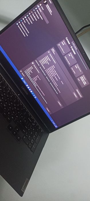 Ноутбук игровой Lenovo