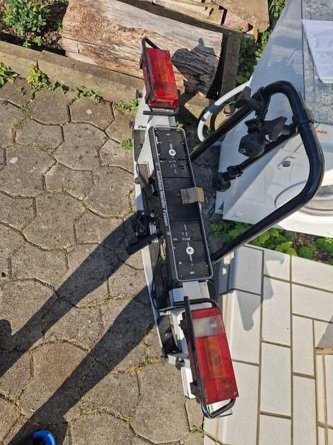 Vând Suport Eufab 2 Biciclete  Cu Prindere Pe Carlig