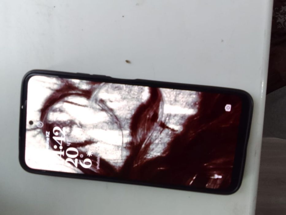 Продаю Redmi note 12 в идеальном состоянии документы коробка все есть