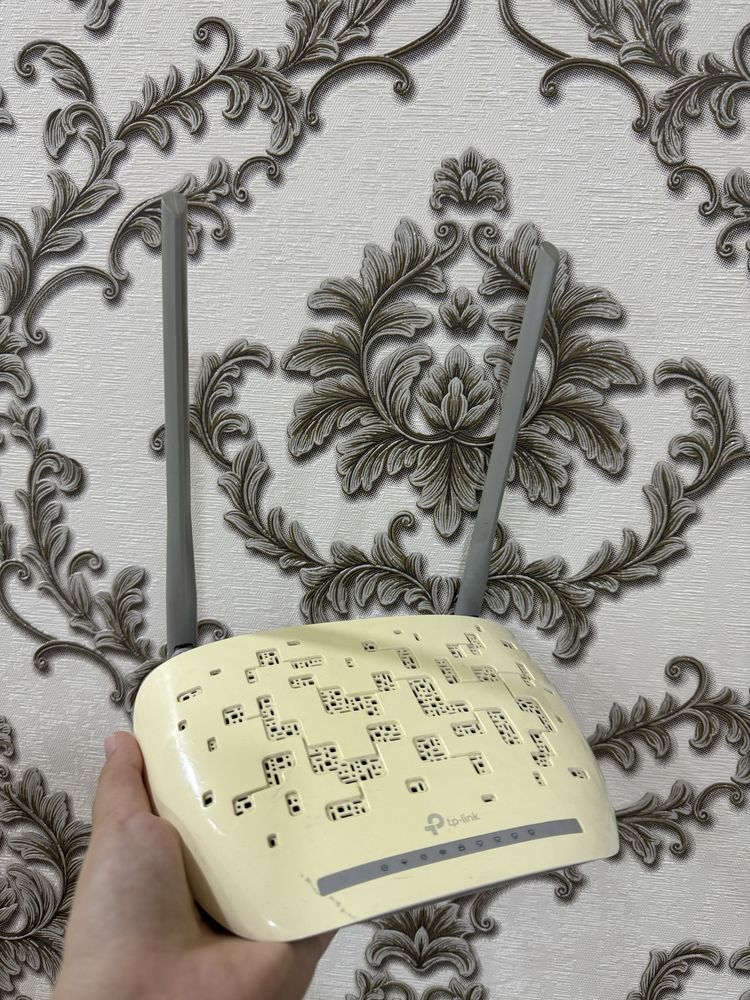 ROUTER Sotiladi!