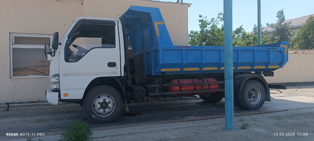 Isuzu samosval sotiladi