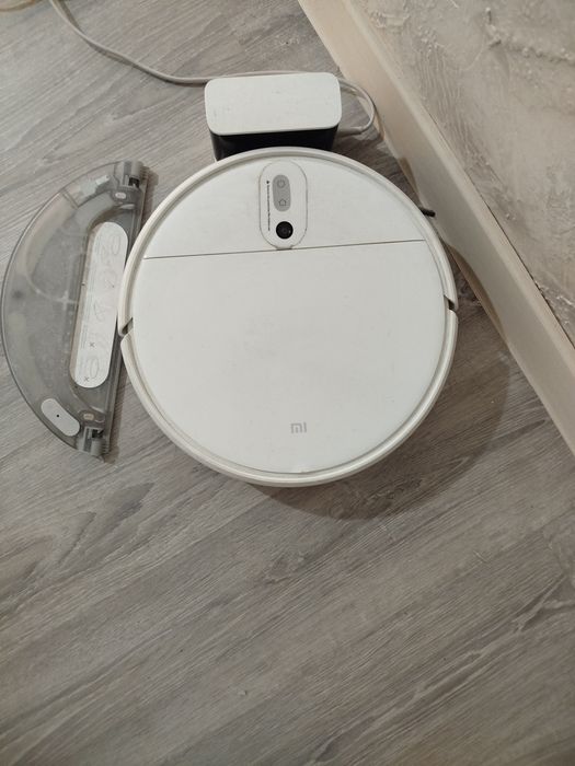 Робот пылесос xiaomi