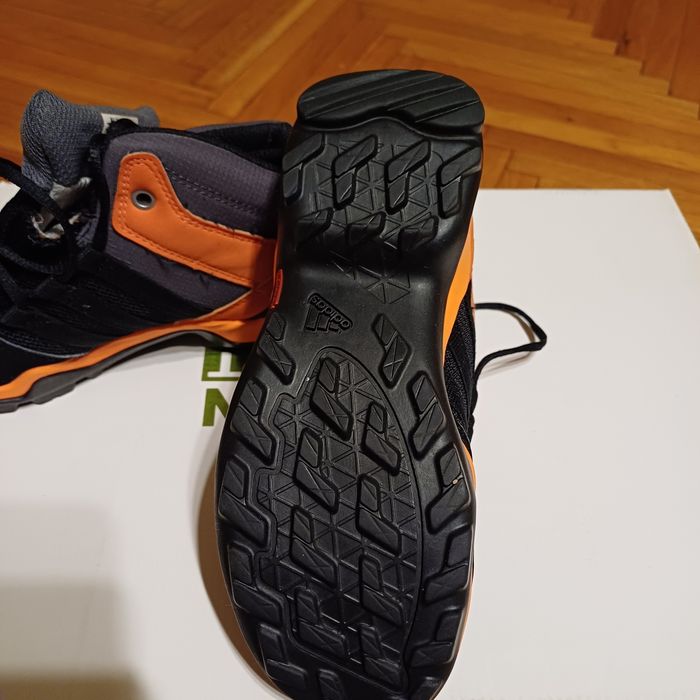 De vanzare Adidas Terrex masura 30