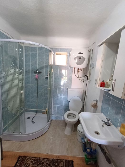 De vânzare casă si teren Pănătău