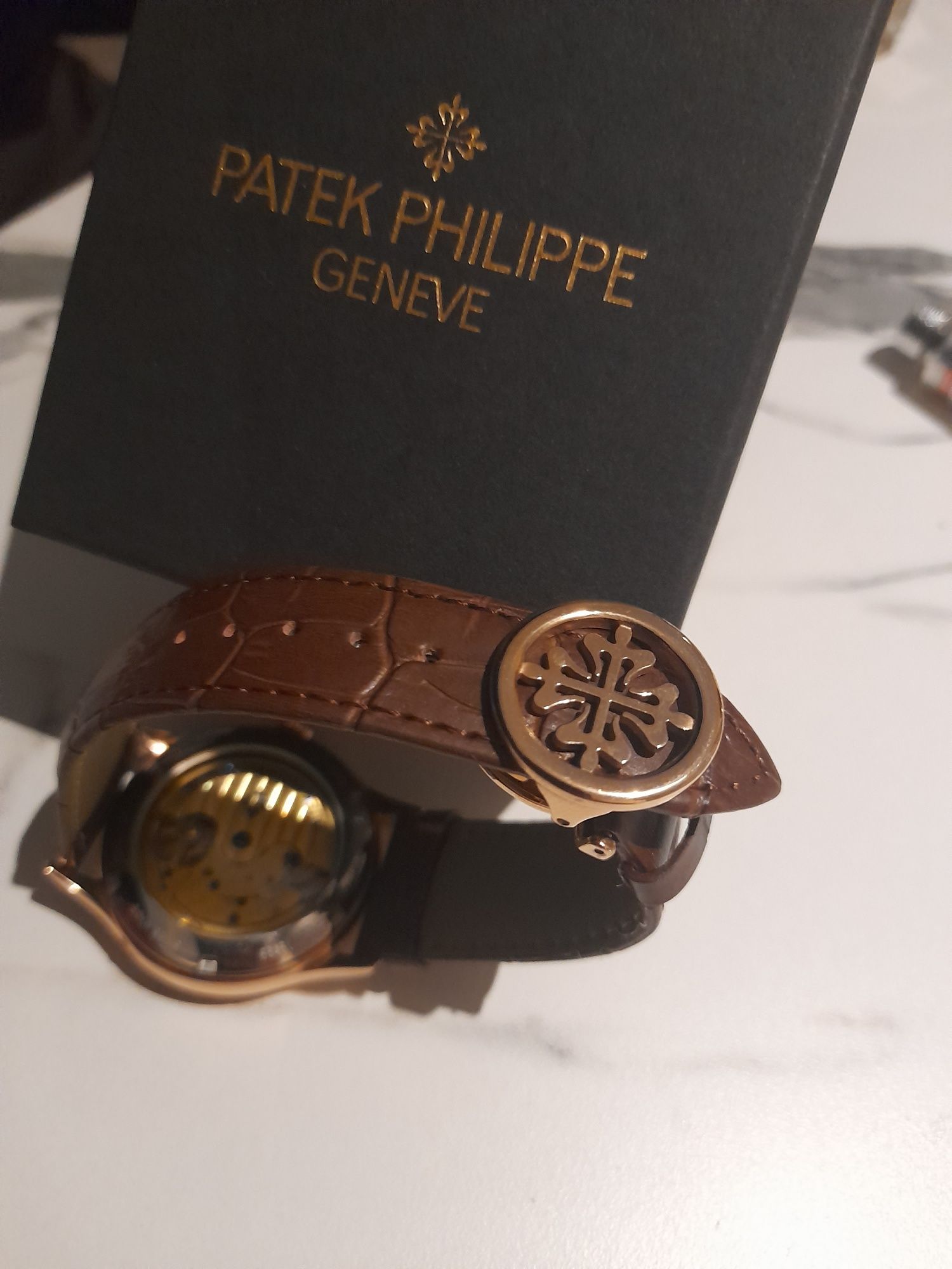 Patek philippe часовник