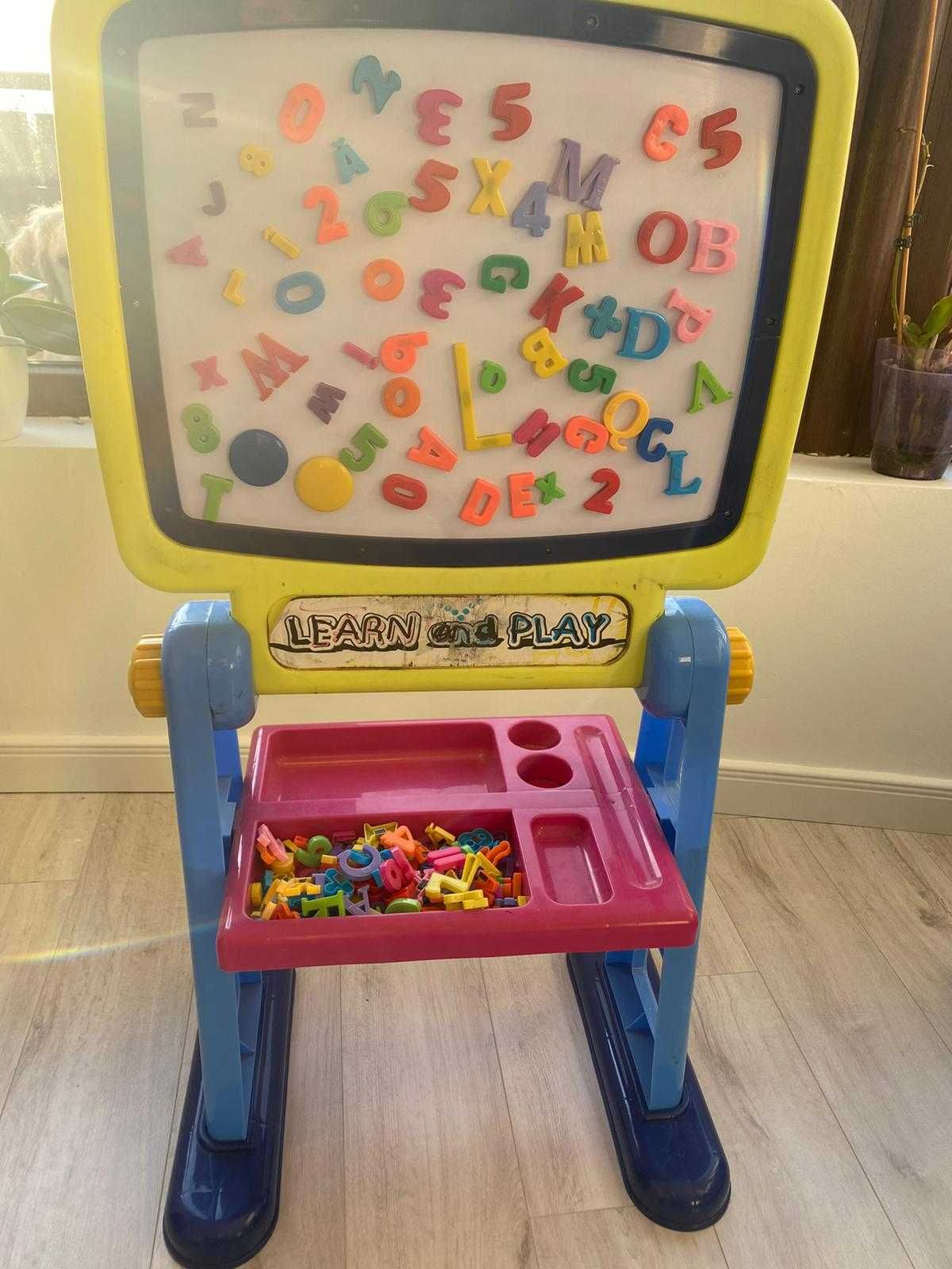 tabla magnetica si de scris pt copii si scaunel