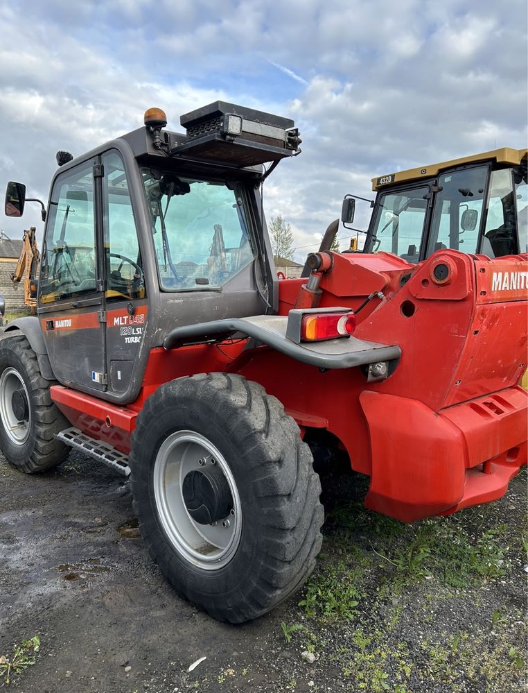 Manitou 845-120 LSU (încărcător telescopic)