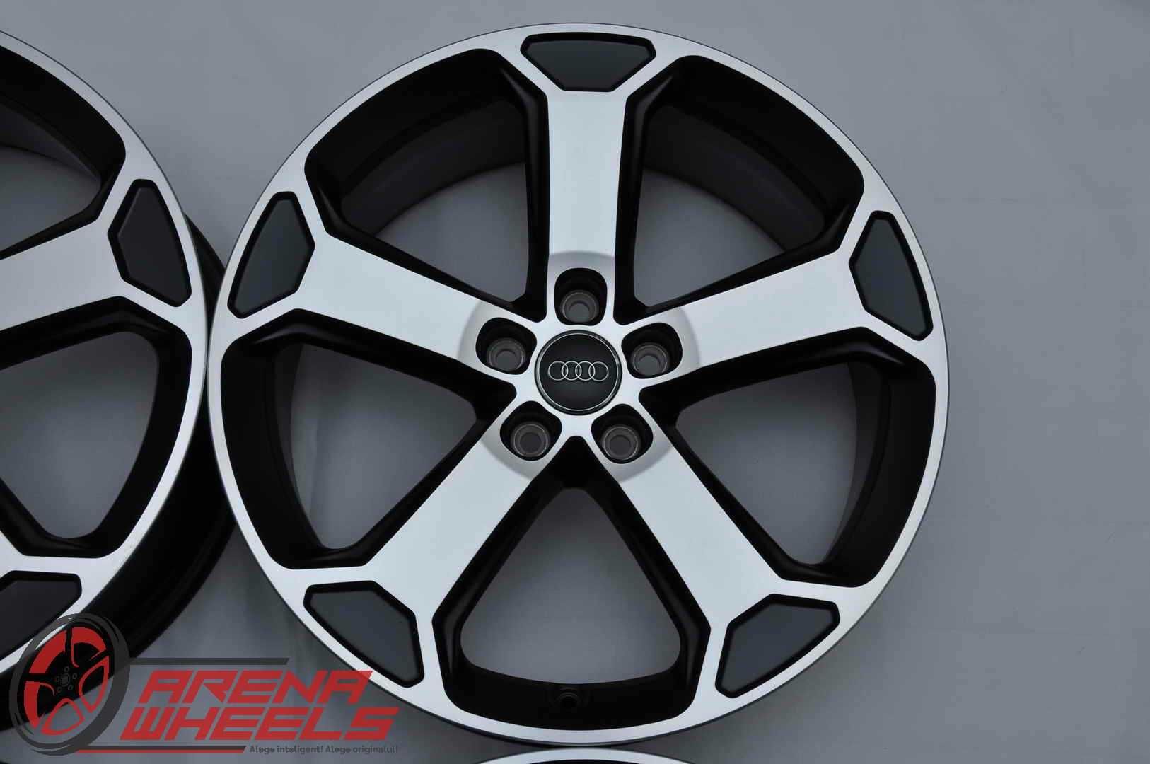 Jante Noi 19 inch Originale Audi Q2 SQ2 GA R19