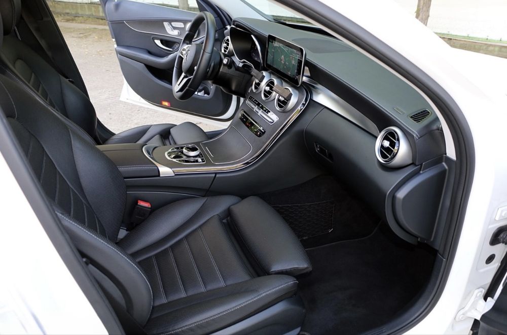 Mercedes Benz C 300De 2l diesel 302 cp(diesel + electric)