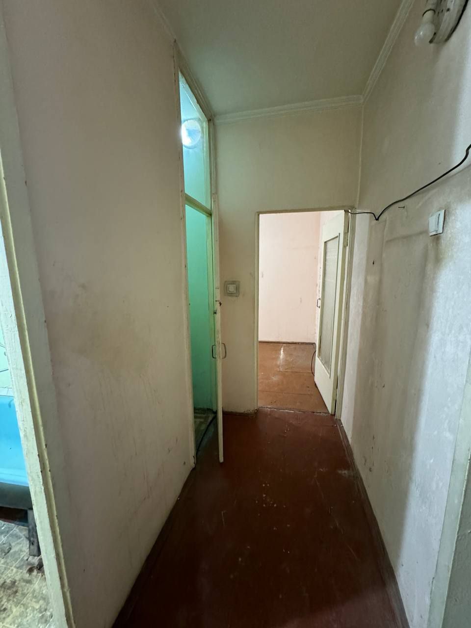 Юнусабад 7кв 2/1/4 орт Идеал маркет 50м²