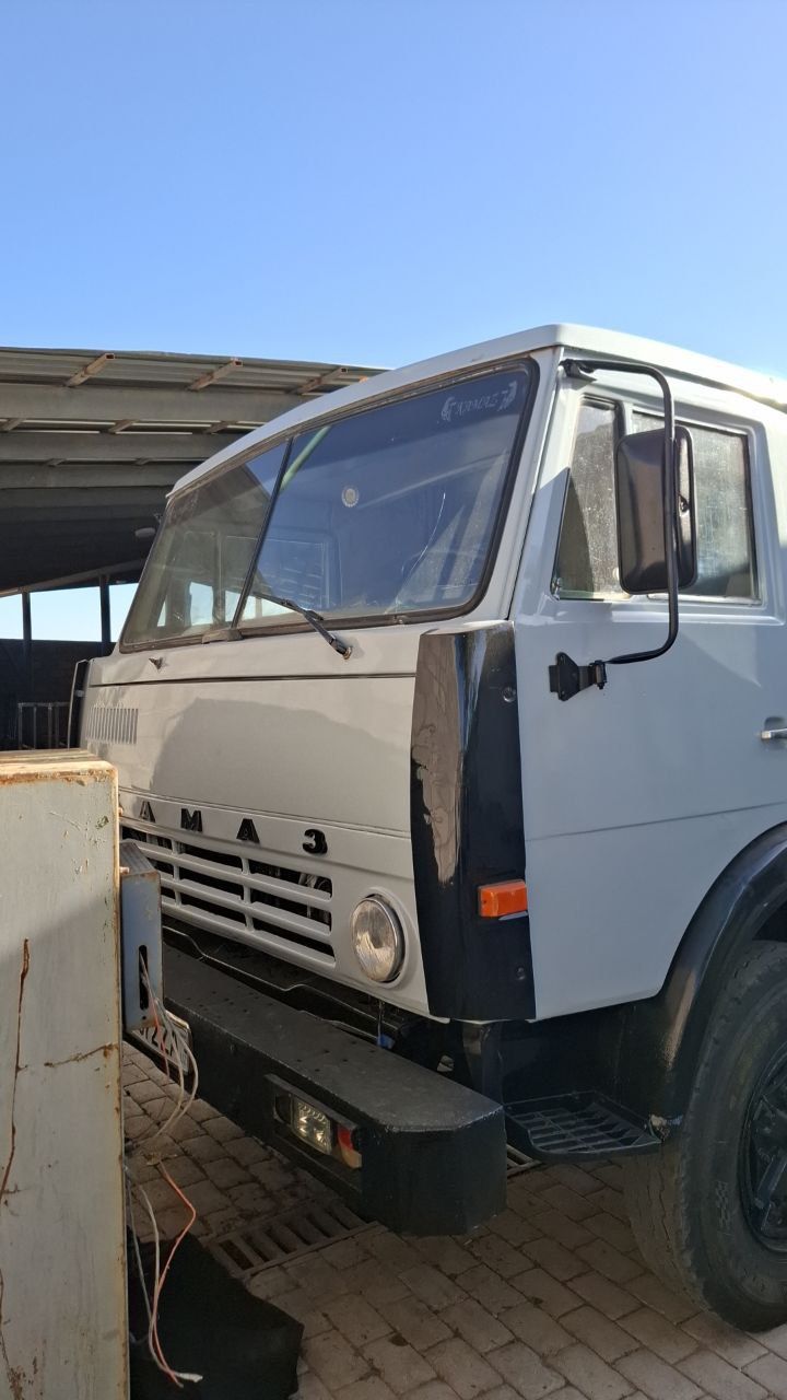 Kamaz sotiladi xolati yaxshi