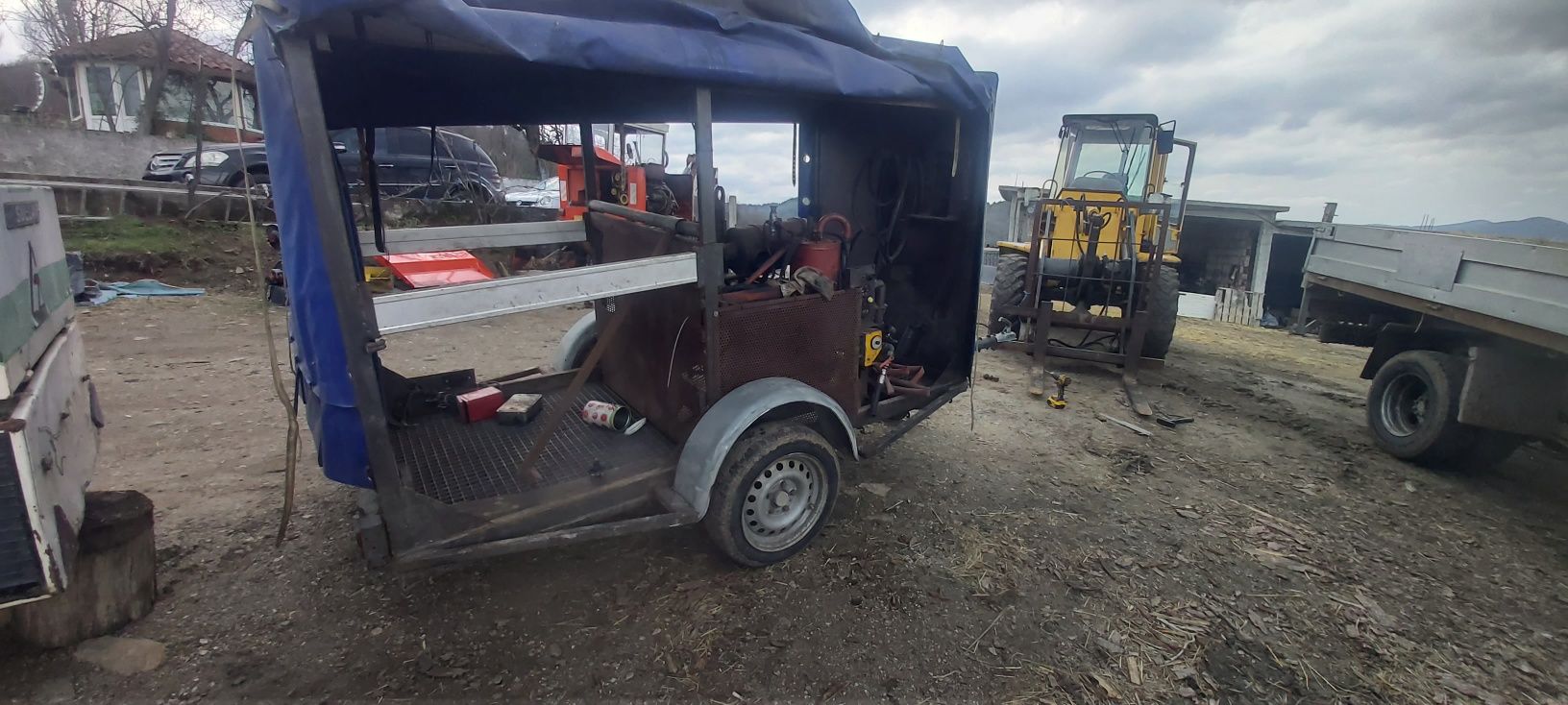 Компресор Атлас с двигател DeutzF2L511