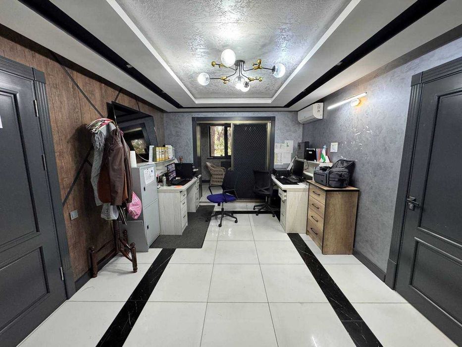 Аренда на 1 линии ор-р Гидрометцентр 117м2 4 комнаты + холл