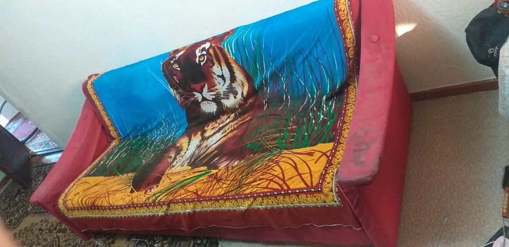 Mebel divan narxiga arzidi