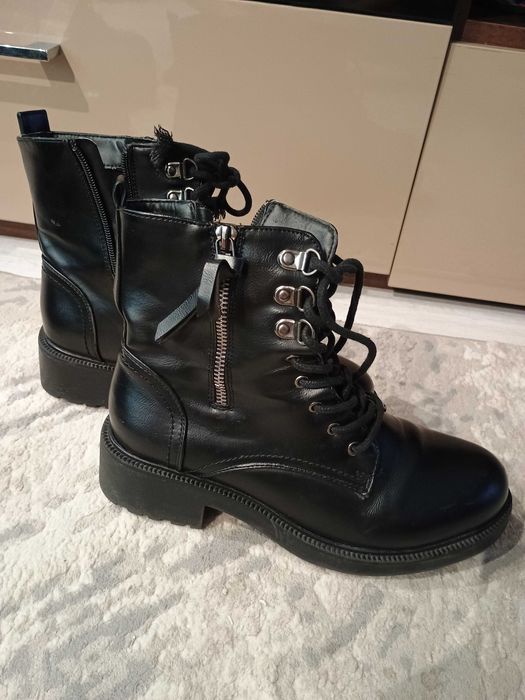 Bocanci , ghete , cizme