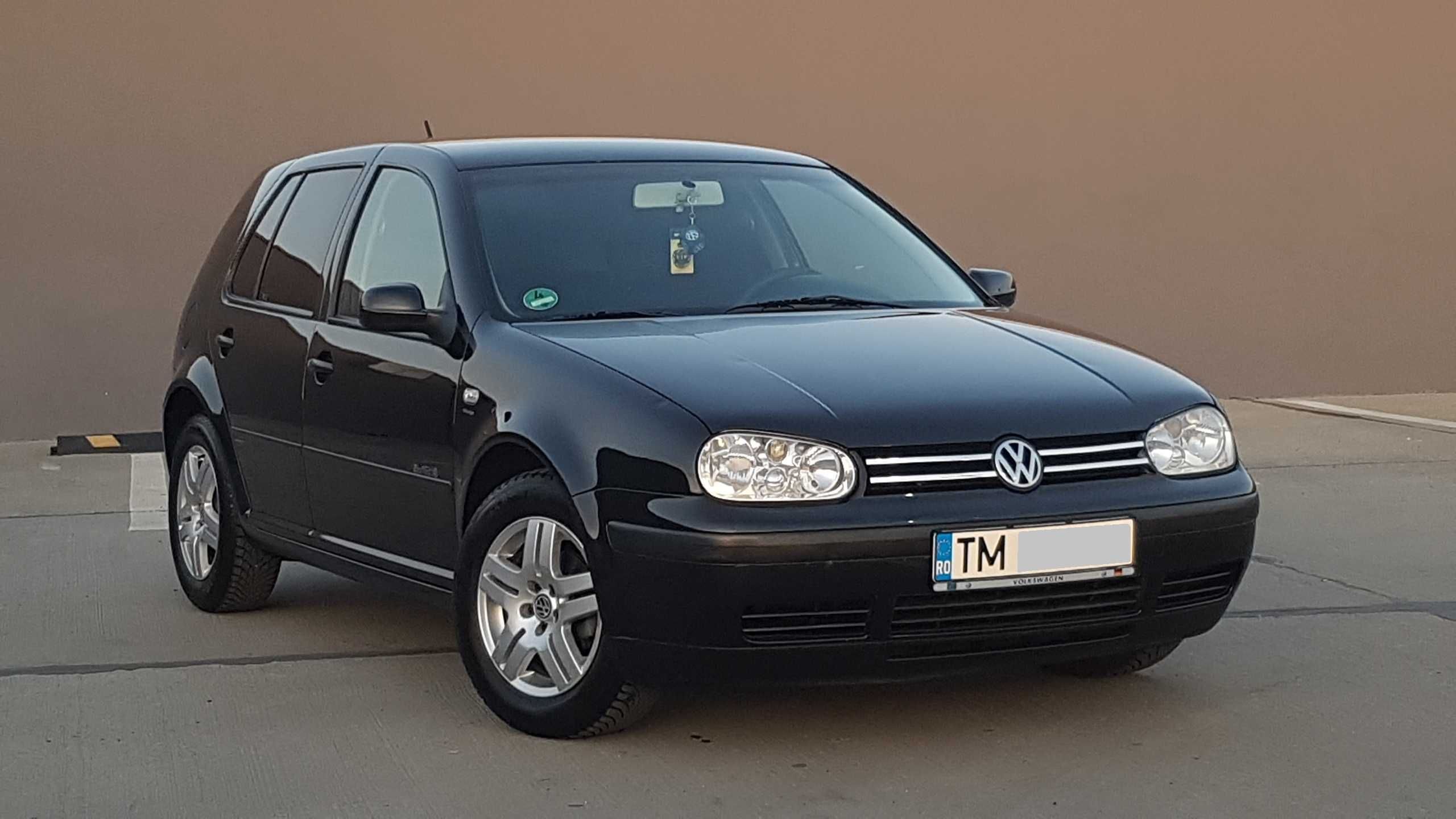 Volkswagen Golf 4 BLACK-EDITION