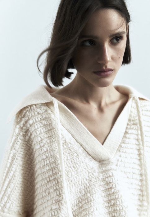 Pulover Massimo Dutti, bucle