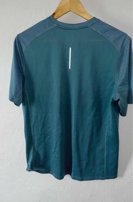 12 Tricou Nike Running