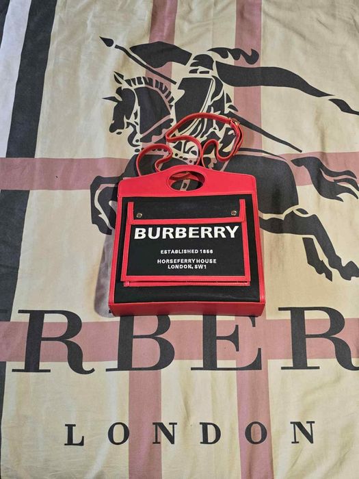 Дамска чанта Бърбъри