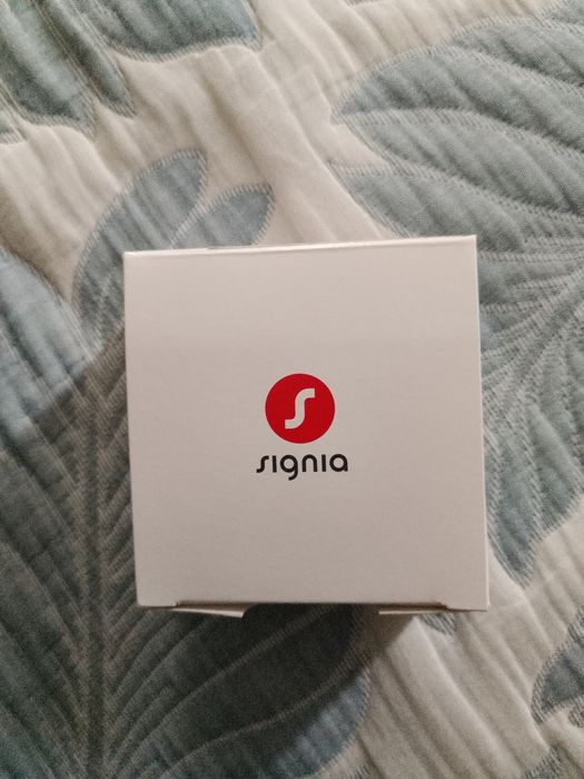 Слуховой аппарат абсолютно новый ни разу не использовался