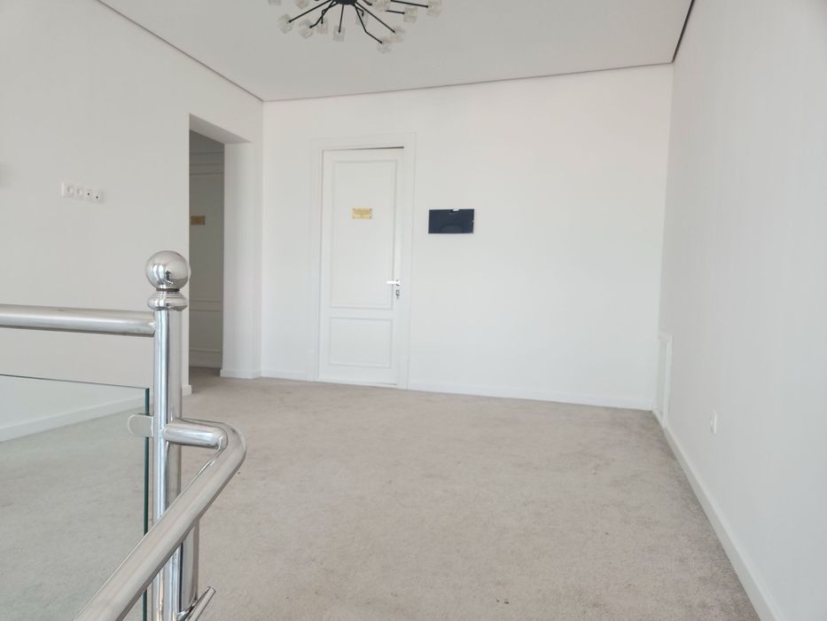 Uchaska xovli sotiladi uchtepa tumani izza maxallasi 2 sotixli